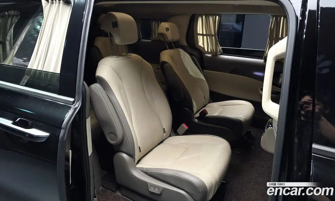 Kia Carnival 2023 3.5 автомат (гидро), фото 11 Kia Carnival 2023 3.5 автомат (гидро), фото 11