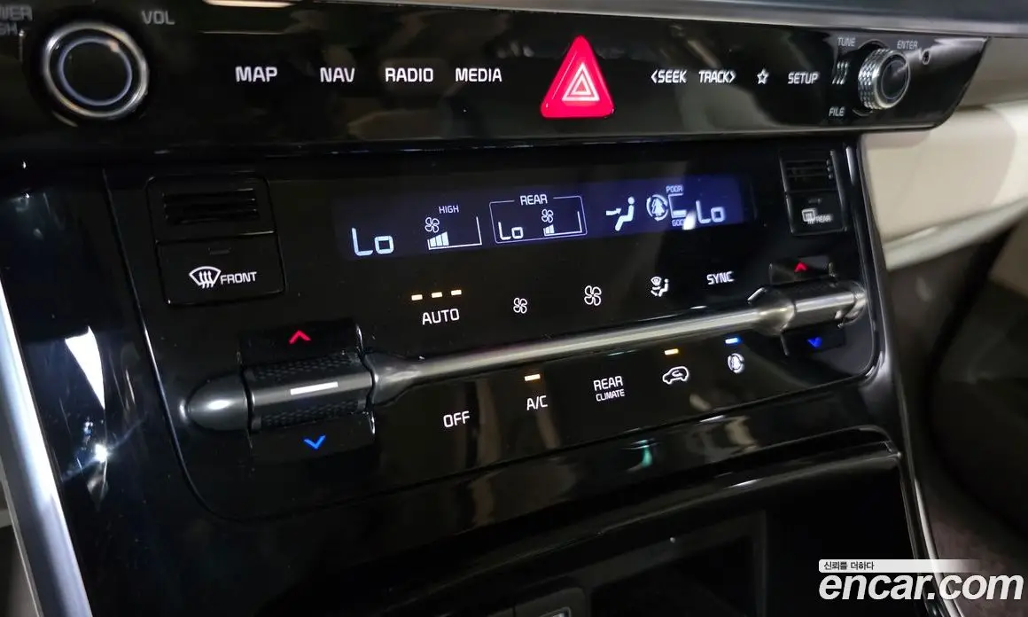Kia Carnival 2023 3.5 автомат (гидро), фото 16 Kia Carnival 2023 3.5 автомат (гидро), фото 16