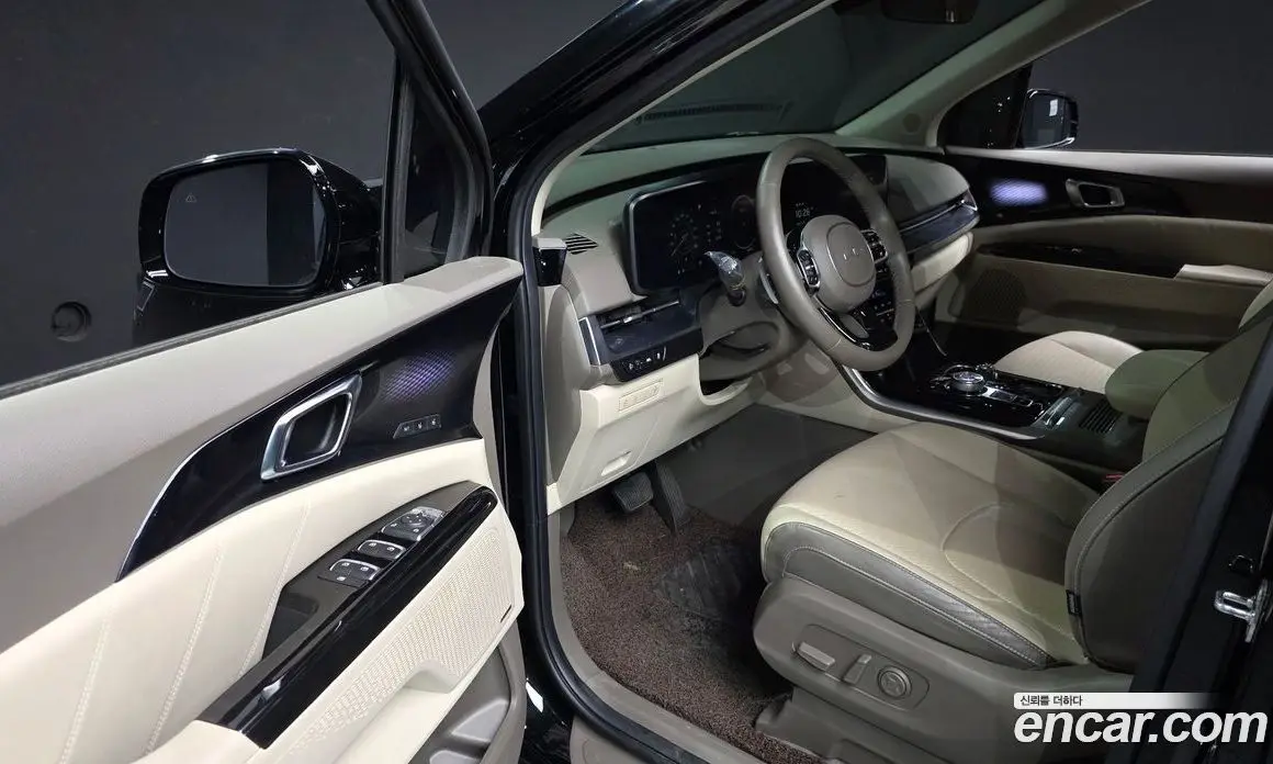 Kia Carnival 2023 3.5 автомат (гидро), фото 10 Kia Carnival 2023 3.5 автомат (гидро), фото 10