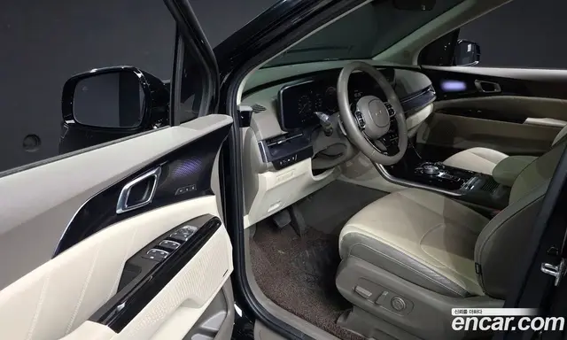 Kia Carnival 2023 3.5 автомат (гидро), миниатюра 10 Kia Carnival 2023 3.5 автомат (гидро), миниатюра 10