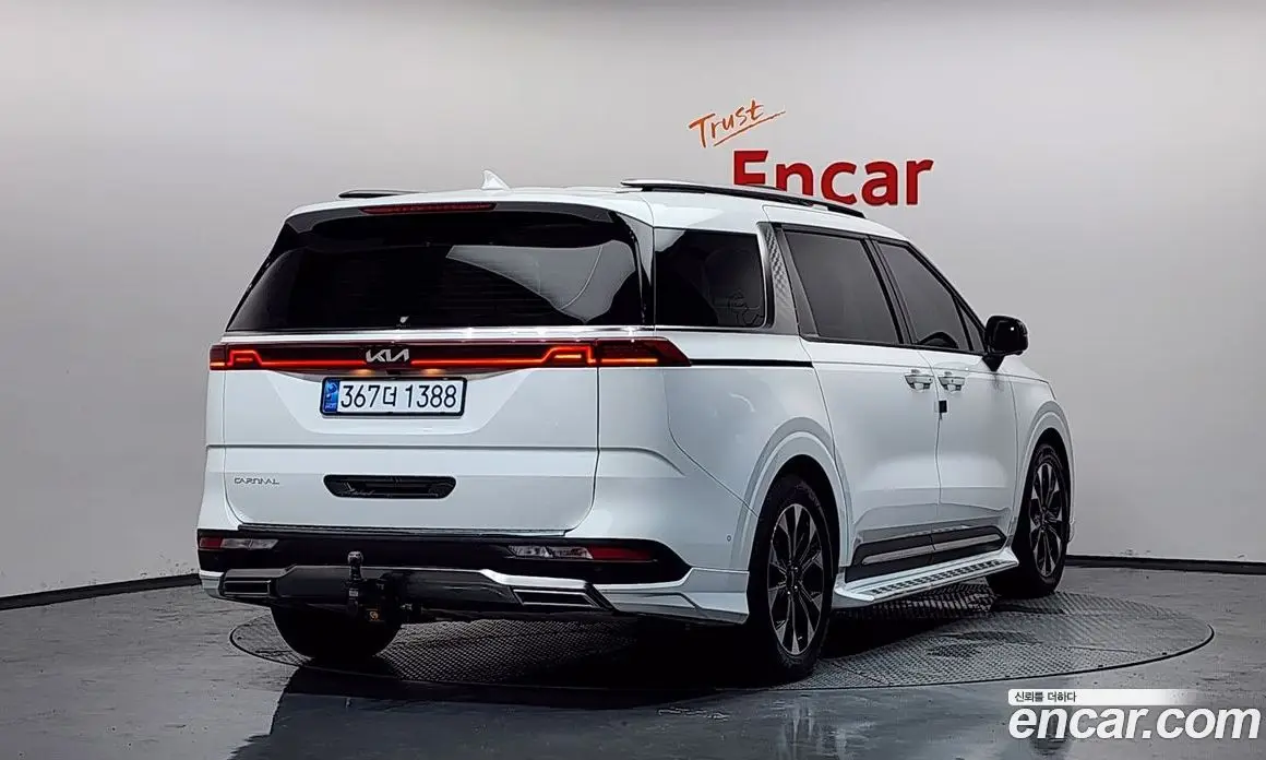 Kia Carnival 2023 2.2 автомат (гидро), фото 1 Kia Carnival 2023 2.2 автомат (гидро), фото 1