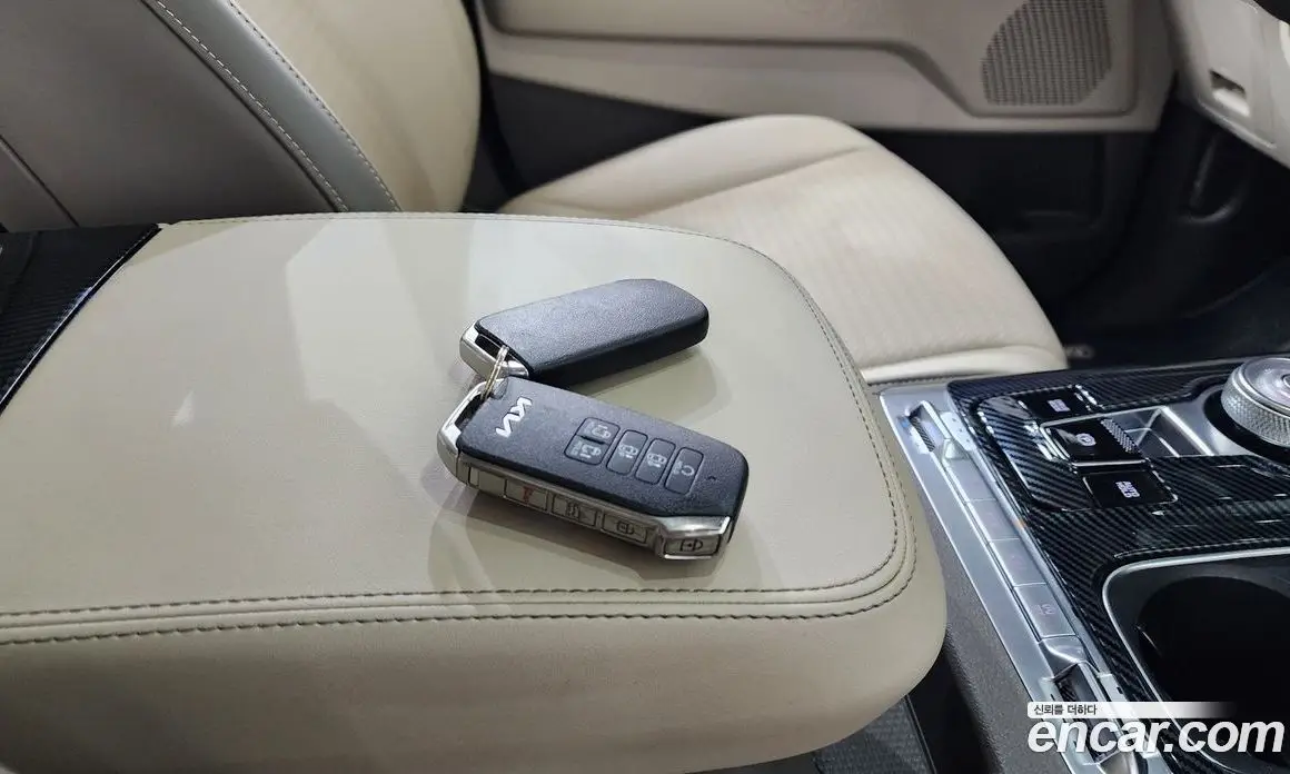Kia Carnival 2023 2.2 автомат (гидро), фото 20 Kia Carnival 2023 2.2 автомат (гидро), фото 20