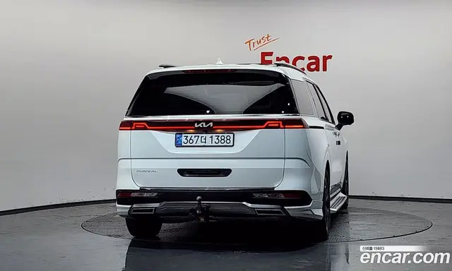 Kia Carnival 2023 2.2 автомат (гидро), миниатюра 3 Kia Carnival 2023 2.2 автомат (гидро), миниатюра 3