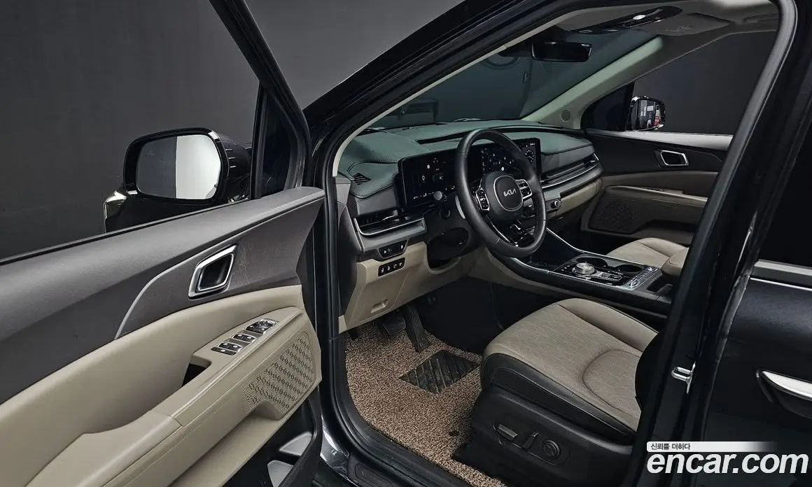 Kia Carnival 2024 1.6 автомат (гидро), фото 12 Kia Carnival 2024 1.6 автомат (гидро), фото 12