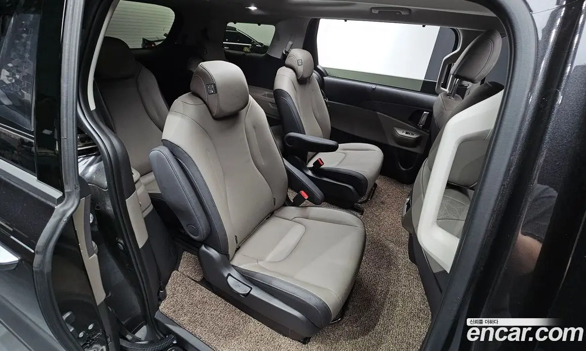 Kia Carnival 2024 1.6 автомат (гидро), фото 17 Kia Carnival 2024 1.6 автомат (гидро), фото 17