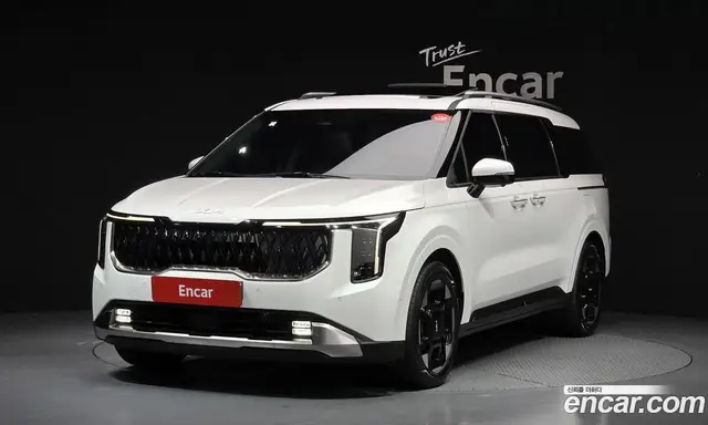 Kia Carnival 2024 2.2 автомат (гидро), миниатюра 1