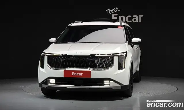 Kia Carnival 2024 2.2 автомат (гидро), миниатюра 3