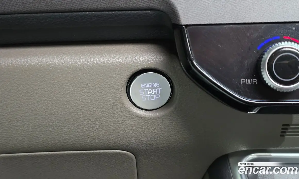 Kia Carnival 2024 2.2 автомат (гидро), фото 28