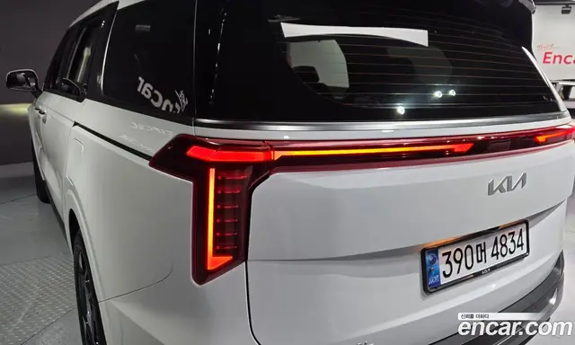 Kia Carnival 2024 2.2 автомат (гидро), миниатюра 9