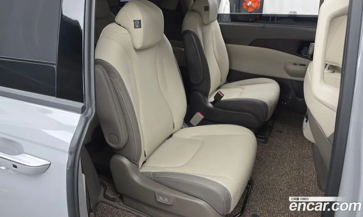 Kia Carnival 2024 3.5 автомат (гидро), фото 18 Kia Carnival 2024 3.5 автомат (гидро), фото 18