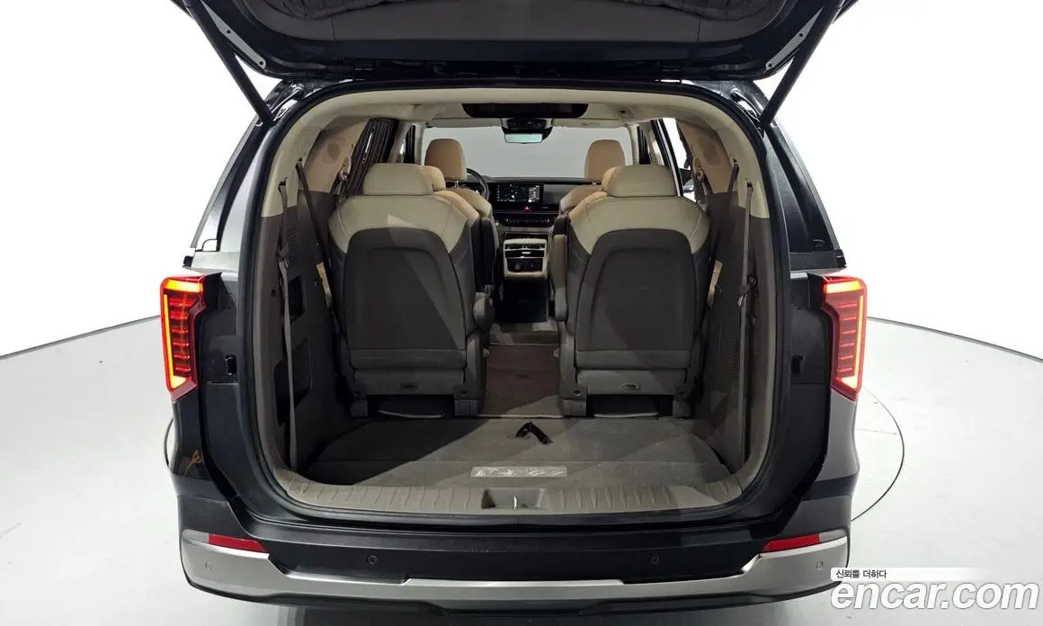 Kia Carnival 2024 3.5 автомат (гидро), фото 18