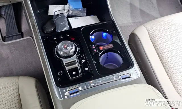 Kia Carnival 2024 3.5 автомат (гидро), миниатюра 9