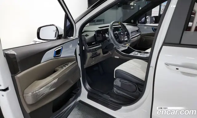 Kia Carnival 2025 1.6 автомат (гидро), миниатюра 10 Kia Carnival 2025 1.6 автомат (гидро), миниатюра 10