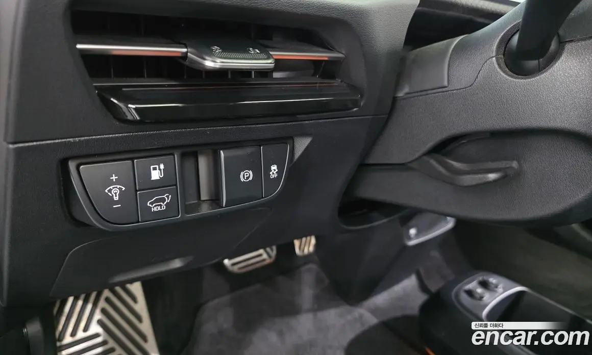 Kia EV6 2024 0.1 автомат (гидро), фото 20 Kia EV6 2024 0.1 автомат (гидро), фото 20