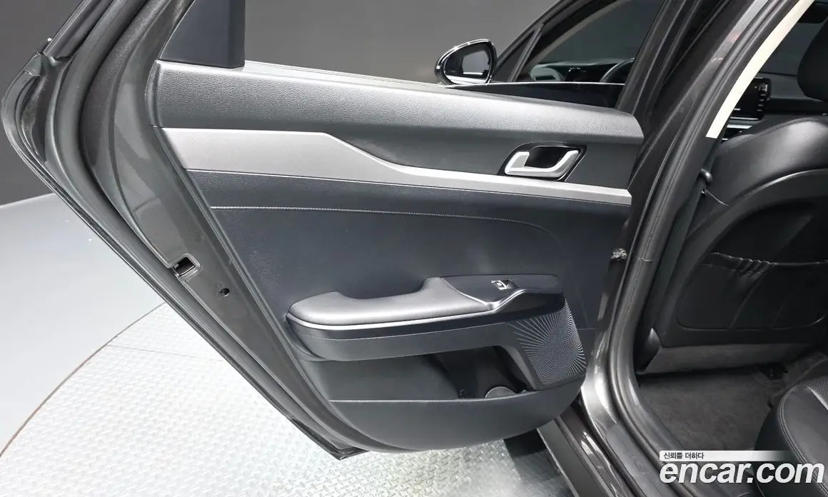 Kia K5 (Optima) 2023 2.0 автомат (гидро), фото 15 Kia K5 (Optima) 2023 2.0 автомат (гидро), фото 15