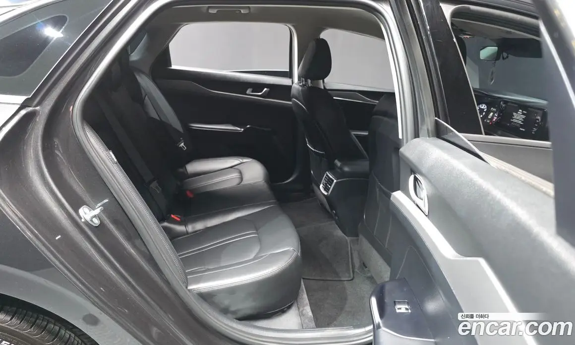 Kia K5 (Optima) 2023 2.0 автомат (гидро), фото 18 Kia K5 (Optima) 2023 2.0 автомат (гидро), фото 18