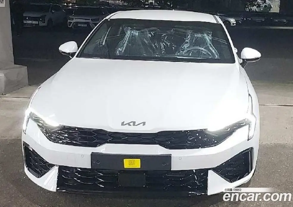 Kia K5 (Optima) 2025 2.0 автомат (гидро), фото 1 Kia K5 (Optima) 2025 2.0 автомат (гидро), фото 1