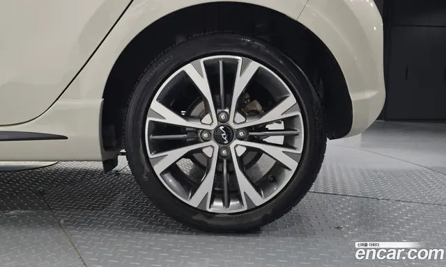 Kia Morning 2023 1.0 автомат (гидро), миниатюра 7 Kia Morning 2023 1.0 автомат (гидро), миниатюра 7