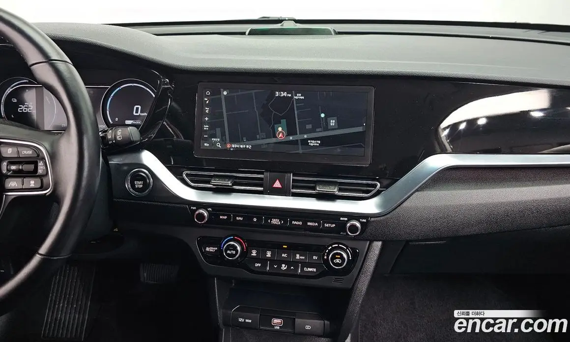 Kia Niro 2023 0.2 автомат (гидро), фото 13 Kia Niro 2023 0.2 автомат (гидро), фото 13