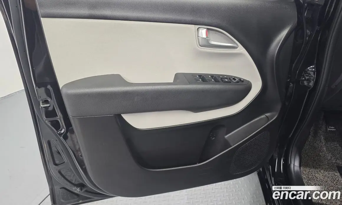 Kia Ray 2022 1.0 автомат (гидро), фото 14 Kia Ray 2022 1.0 автомат (гидро), фото 14