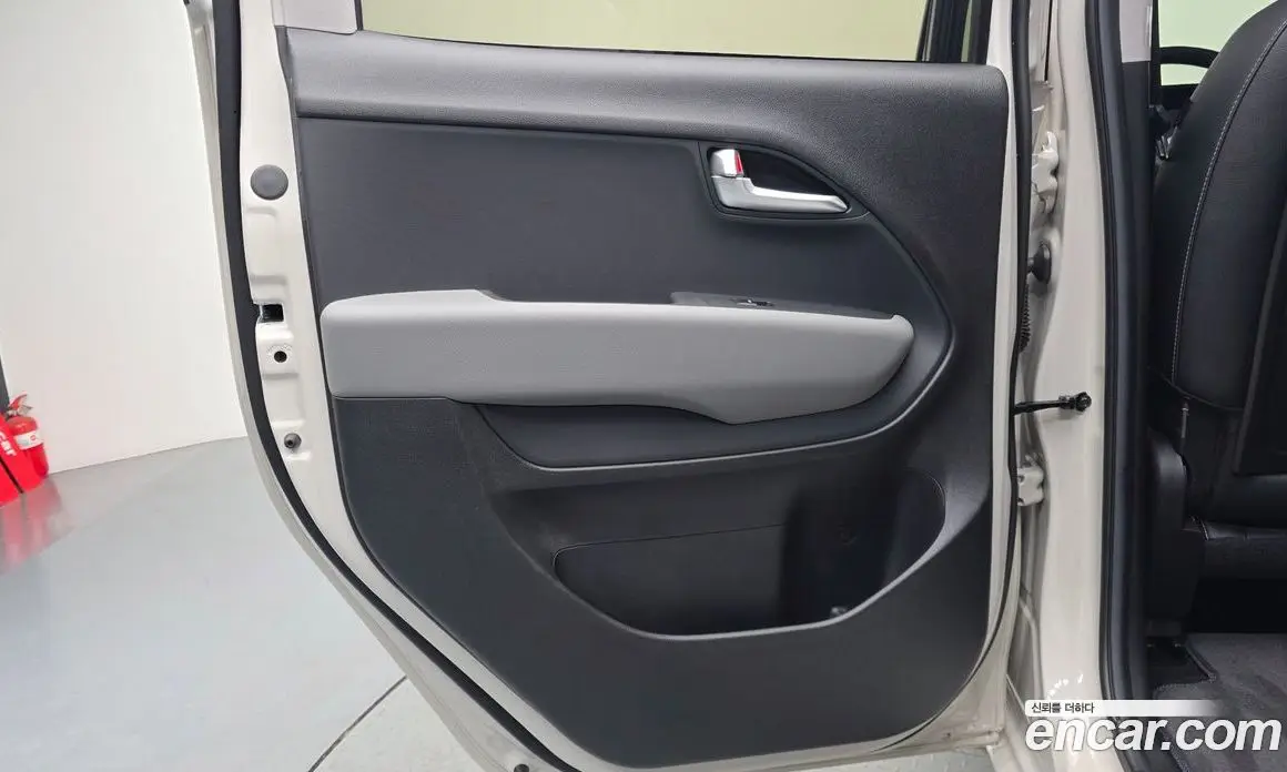 Kia Ray 2025 1.0 автомат (гидро), фото 15 Kia Ray 2025 1.0 автомат (гидро), фото 15