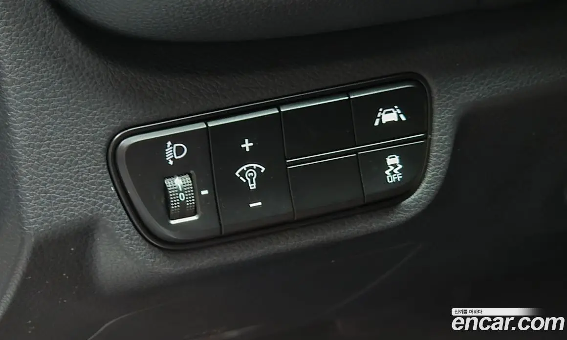 Kia Seltos 2021 1.6 автомат (гидро), фото 17