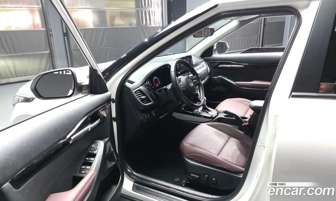 Kia Seltos 2021 1.6 автомат (гидро), фото 10
