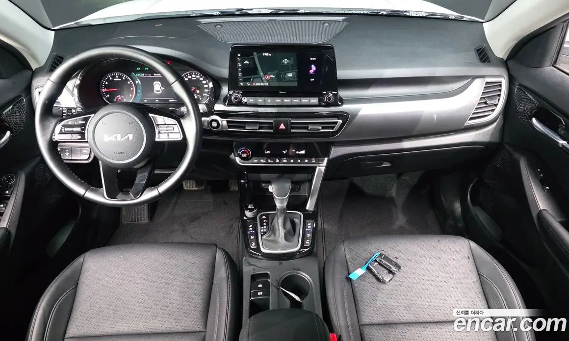 Kia Seltos 2022 1.6 автомат (гидро), фото 7 Kia Seltos 2022 1.6 автомат (гидро), фото 7
