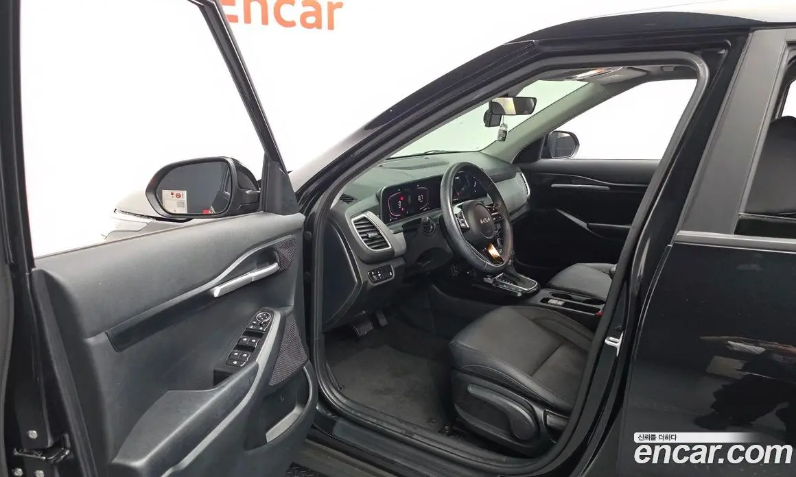 Kia Seltos 2023 1.6 автомат (гидро), фото 10 Kia Seltos 2023 1.6 автомат (гидро), фото 10