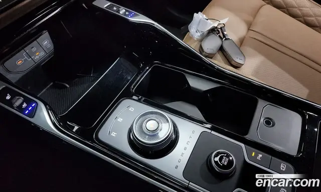 Kia Sorento 2024 1.6 автомат (гидро), миниатюра 12