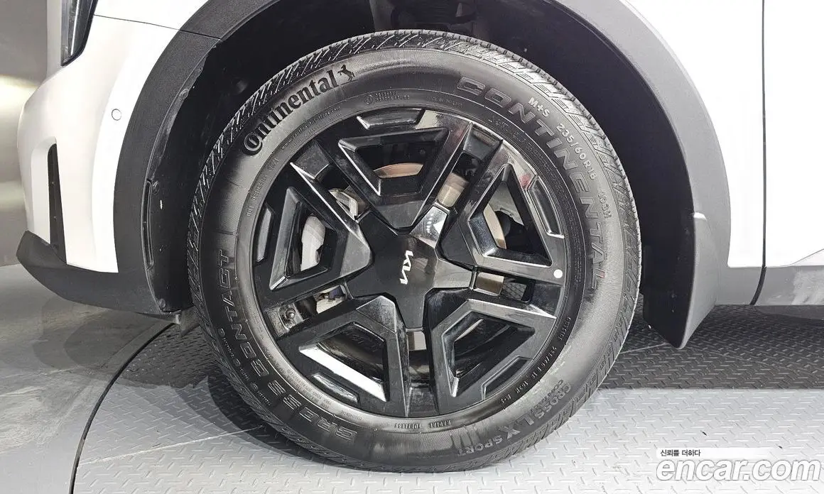 Kia Sorento 2024 1.6 автомат (гидро), фото 5 Kia Sorento 2024 1.6 автомат (гидро), фото 5