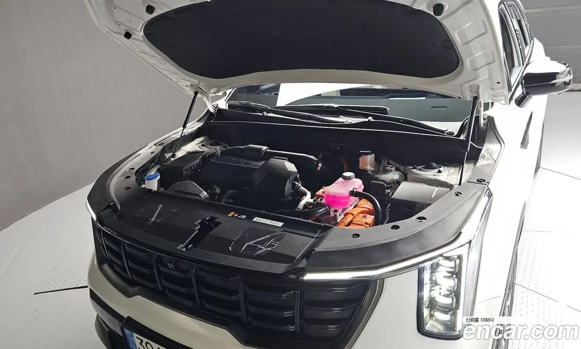 Kia Sorento 2024 1.6 автомат (гидро), фото 6 Kia Sorento 2024 1.6 автомат (гидро), фото 6