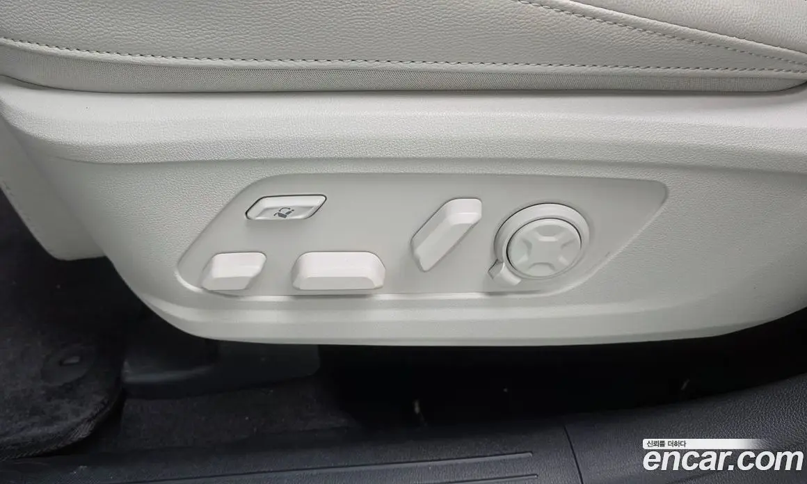 Kia Sorento 2024 1.6 автомат (гидро), фото 33 Kia Sorento 2024 1.6 автомат (гидро), фото 33