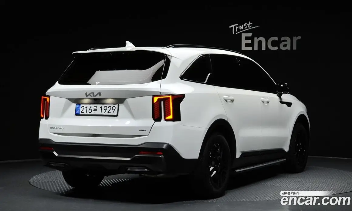 Kia Sorento 2025 1.6 автомат (гидро), фото 2 Kia Sorento 2025 1.6 автомат (гидро), фото 2