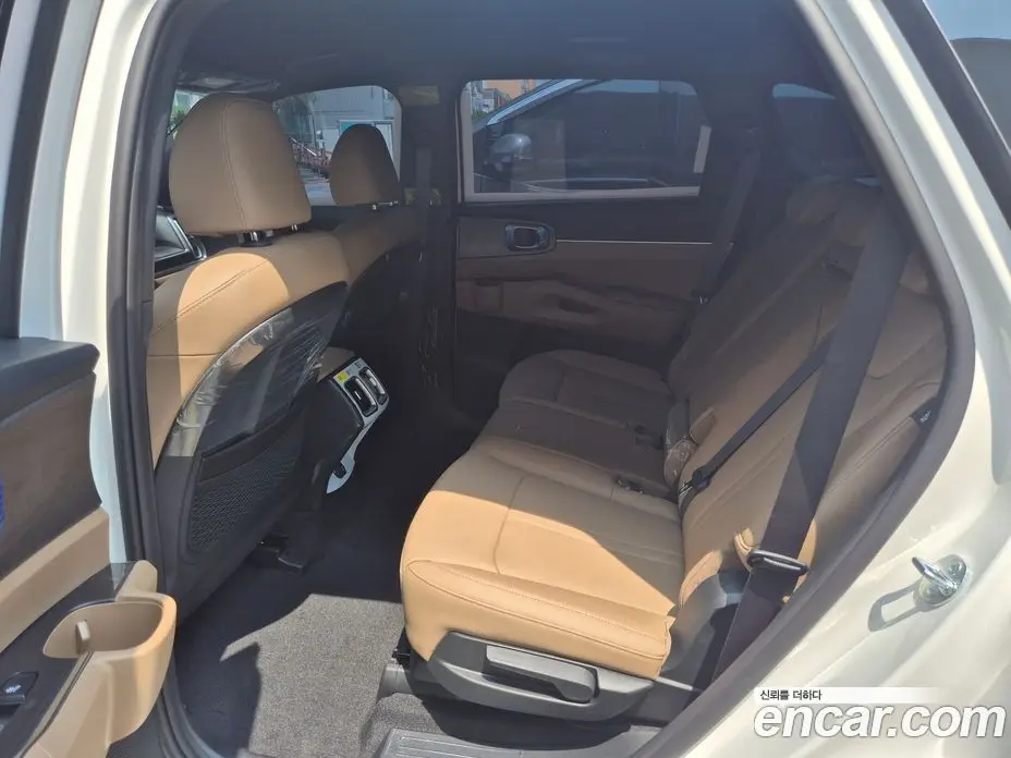 Kia Sorento 2026 1.6 автомат (гидро), фото 7 Kia Sorento 2026 1.6 автомат (гидро), фото 7