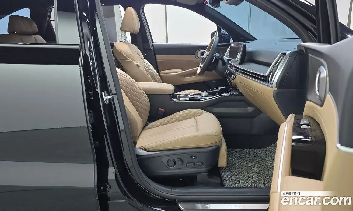 Kia Sorento 2026 2.2 автомат (гидро), фото 16 Kia Sorento 2026 2.2 автомат (гидро), фото 16