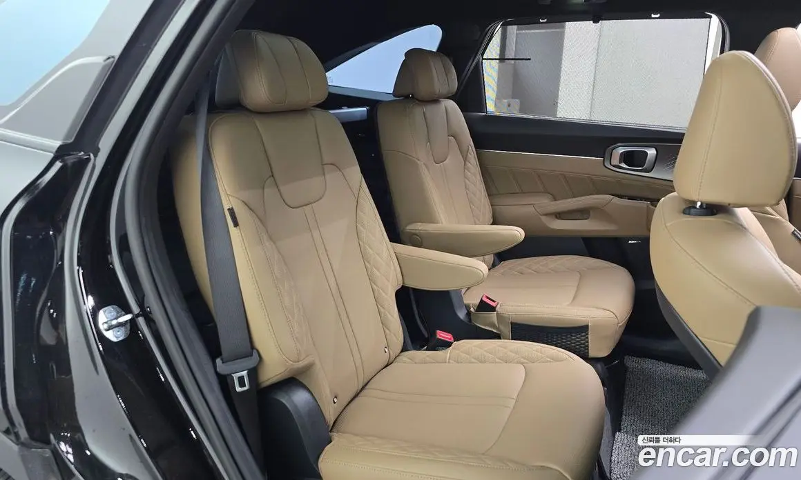 Kia Sorento 2026 2.2 автомат (гидро), фото 17 Kia Sorento 2026 2.2 автомат (гидро), фото 17