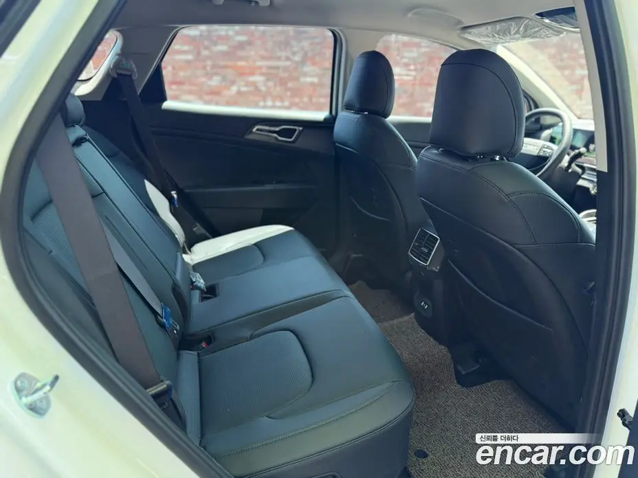 Kia Sportage 2026 1.6 автомат (гидро), фото 10 Kia Sportage 2026 1.6 автомат (гидро), фото 10