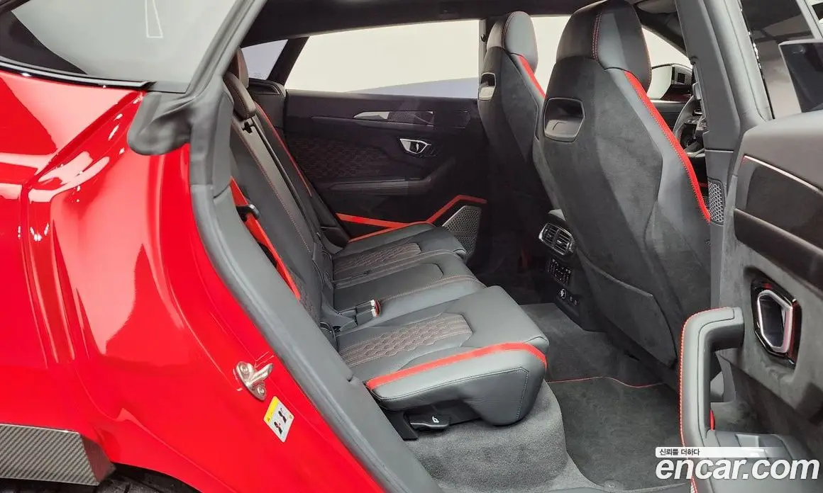 Lamborghini Urus 2023 4.0 автомат (гидро), фото 17 Lamborghini Urus 2023 4.0 автомат (гидро), фото 17
