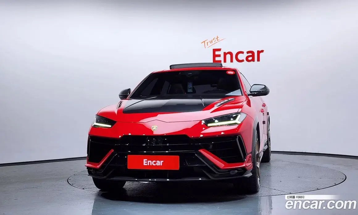 Lamborghini Urus 2023 4.0 автомат (гидро), фото 3 Lamborghini Urus 2023 4.0 автомат (гидро), фото 3