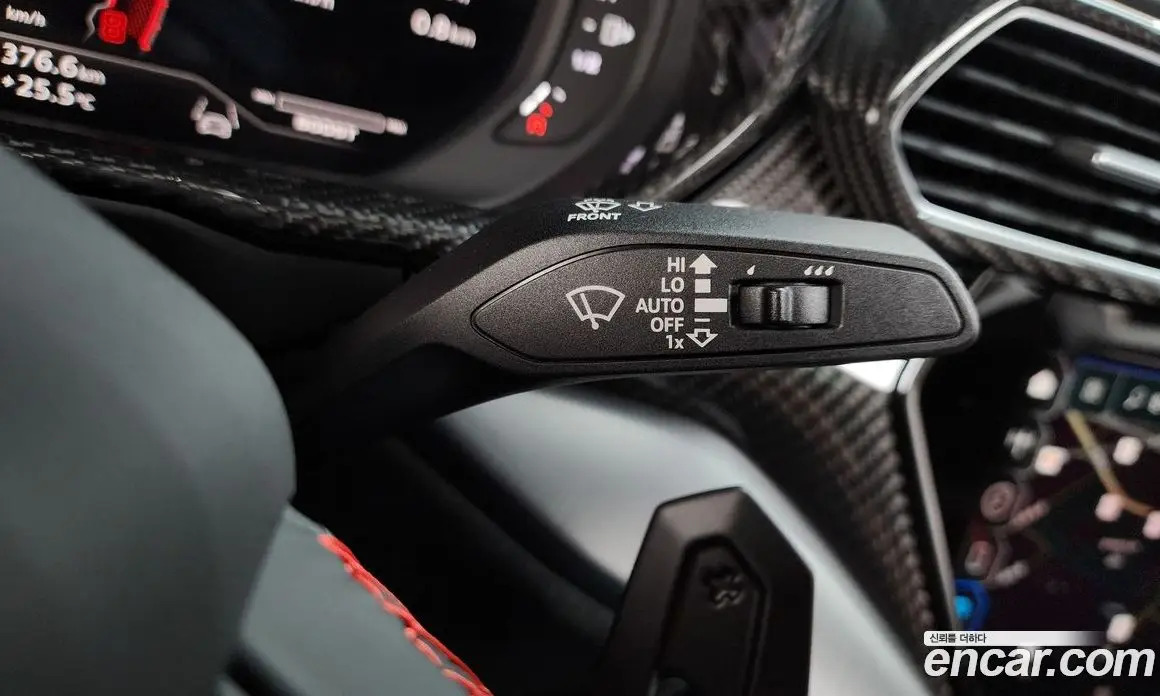 Lamborghini Urus 2023 4.0 автомат (гидро), фото 28 Lamborghini Urus 2023 4.0 автомат (гидро), фото 28
