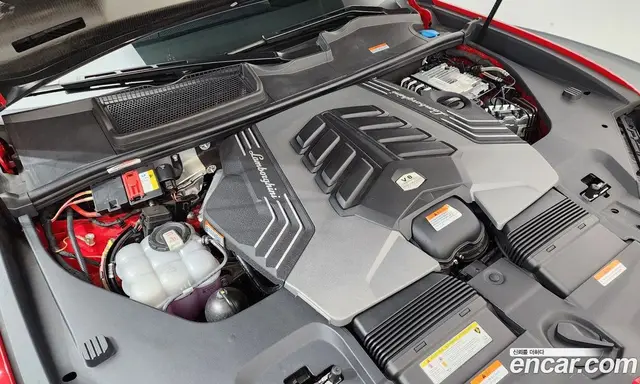 Lamborghini Urus 2023 4.0 автомат (гидро), миниатюра 6 Lamborghini Urus 2023 4.0 автомат (гидро), миниатюра 6