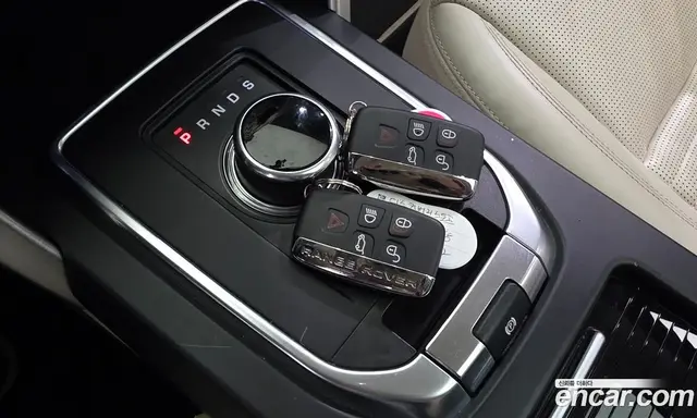 Land Rover Discovery Sport 2018 2.0 автомат (гидро), миниатюра 12
