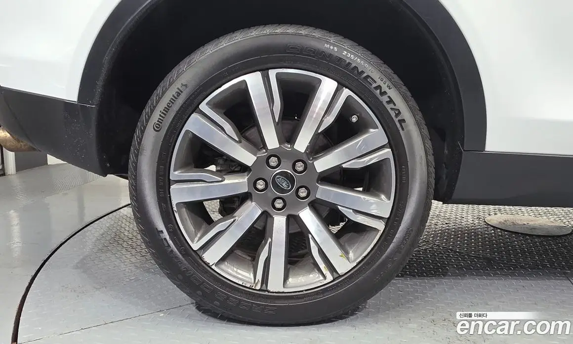 Land Rover Discovery Sport 2018 2.0 автомат (гидро), фото 5 Land Rover Discovery Sport 2018 2.0 автомат (гидро), фото 5