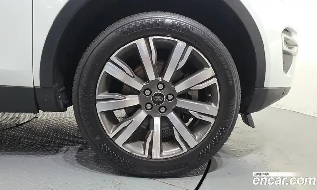 Land Rover Discovery Sport 2018 2.0 автомат (гидро), миниатюра 7 Land Rover Discovery Sport 2018 2.0 автомат (гидро), миниатюра 7