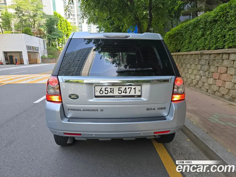Land Rover Freelander 2011 2.2 автомат (гидро), фото 4 Land Rover Freelander 2011 2.2 автомат (гидро), фото 4
