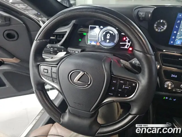 Lexus ES 2023 2.5 автомат (гидро), миниатюра 12
