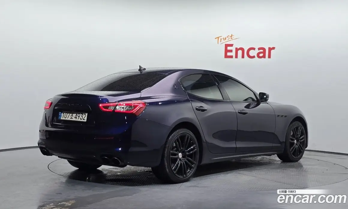 Maserati Ghibli 2017 3.0 автомат (гидро), фото 2 Maserati Ghibli 2017 3.0 автомат (гидро), фото 2