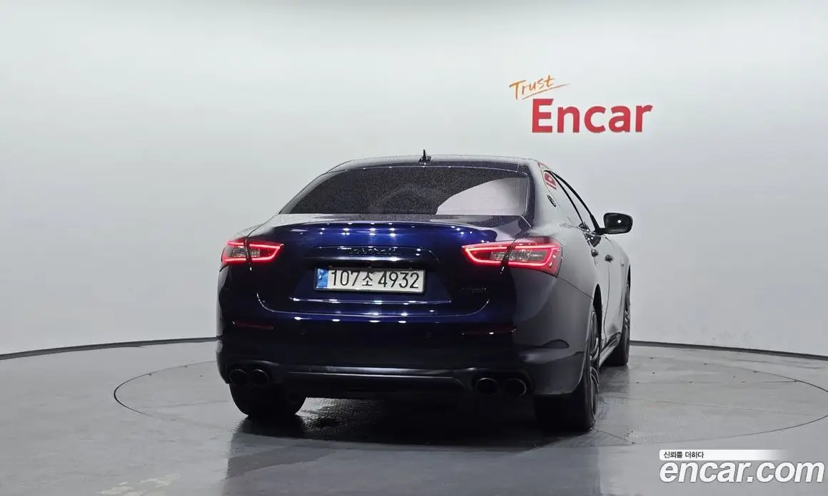 Maserati Ghibli 2017 3.0 автомат (гидро), фото 4 Maserati Ghibli 2017 3.0 автомат (гидро), фото 4
