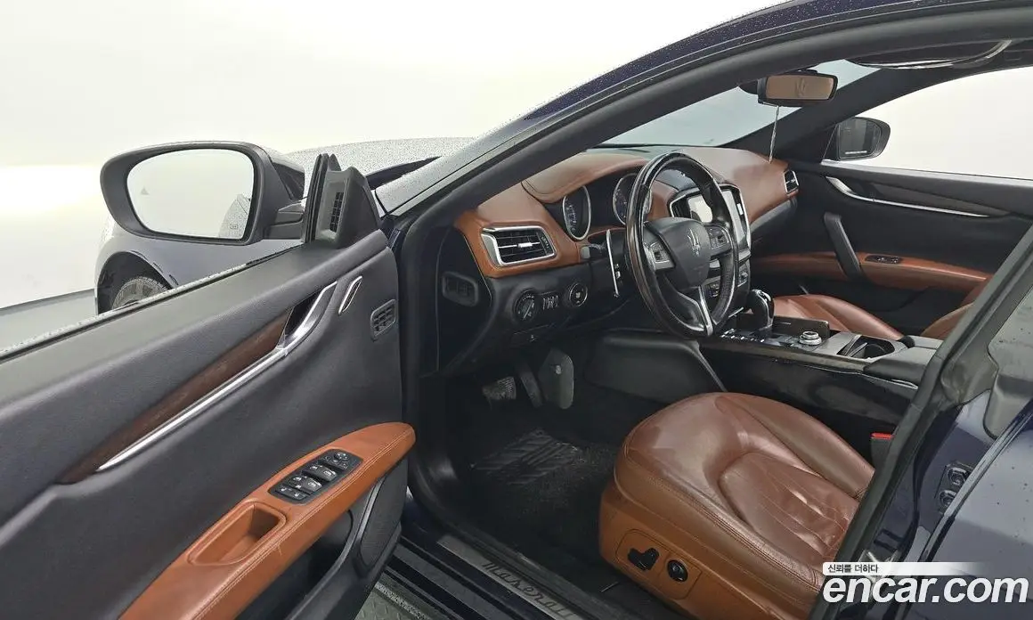 Maserati Ghibli 2017 3.0 автомат (гидро), фото 10 Maserati Ghibli 2017 3.0 автомат (гидро), фото 10
